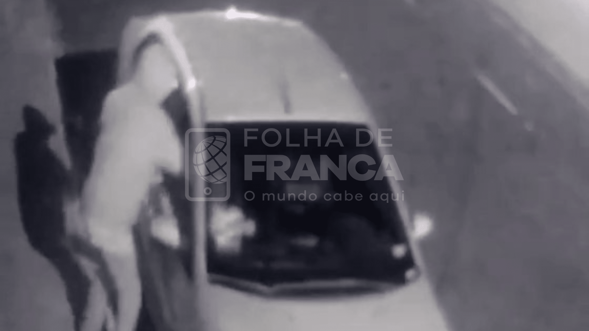 Not Cias De Franca Ladr Es Quebram Vidro De Ve Culo E Furtam Mochila