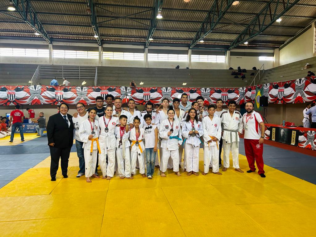 Nouvelles de Franca – L’Associação Kazoku de Judo classe 10 athlètes pour la finale du Championnat Paulista 2023
