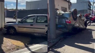 Carro capotado após grave acidente no cruzamento das ruas Minas Gerais e Santa Catarina em Franca